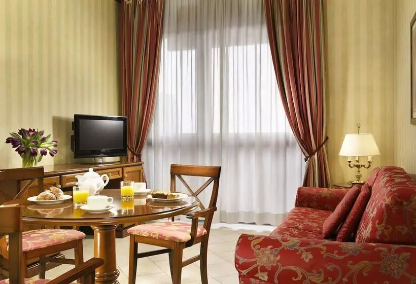 Fotos del hotel Unaway Hotel & Residence Contessa Jolanda Milano:  28