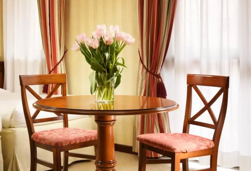 Fotos del hotel Unaway Hotel & Residence Contessa Jolanda Milano:  47