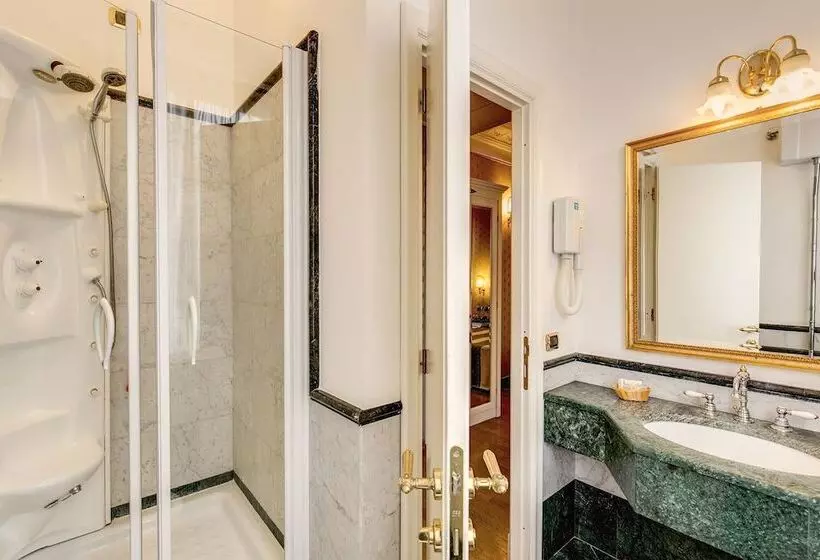 Fotos del hotel La Lumiere Di Piazza Di Spagna:  20