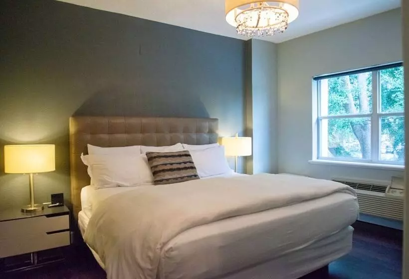 Fotos del hotel The Eo Inn  Downtown:  7