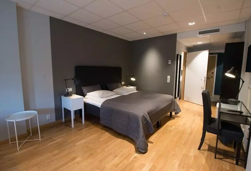Fotos del hotel Spoton:  12