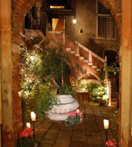 Fotos del hotel Residence Palazzo Odoni:  8