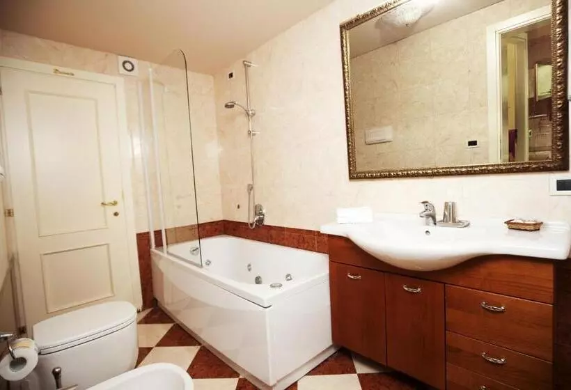 Fotos del hotel Residence Palazzo Odoni:  5