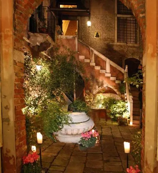 Fotos del hotel Residence Palazzo Odoni:  3