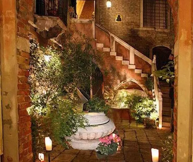 Fotos del hotel Residence Palazzo Odoni:  12