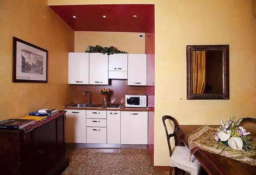 Fotos del hotel Residence Palazzo Odoni:  4