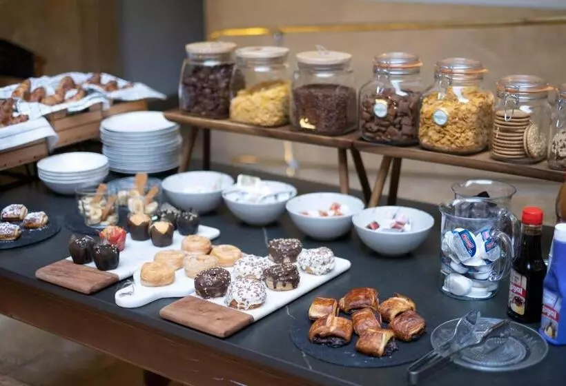 Fotos del hotel Palacio De Los Salcedo:  4