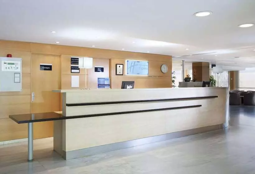 Fotos del hotel Holiday Inn Express Barcelonamontmeló, An Ihg:  2