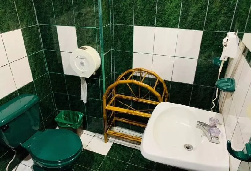 Fotos del hotel Luigis:  6