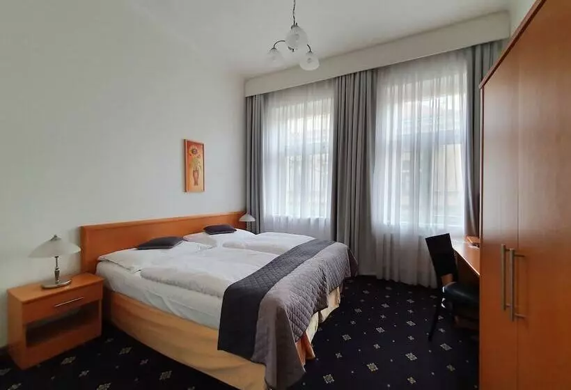 Fotos del hotel Máchova:  11