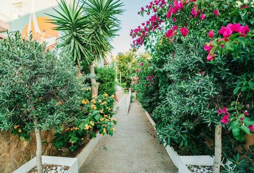 Fotos del hotel 4U Miranda:  13