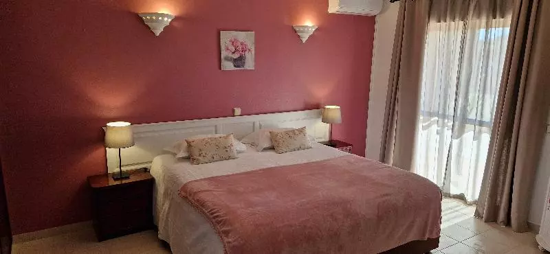 Fotos del hotel Casa Rosa Montes:  16