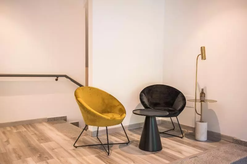 Fotos del hotel Pombal Rooms Santiago:  9