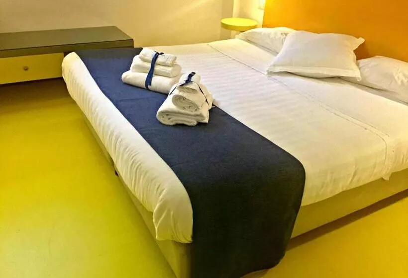 Fotos del hotel Correra 241 Lifestyle:  9