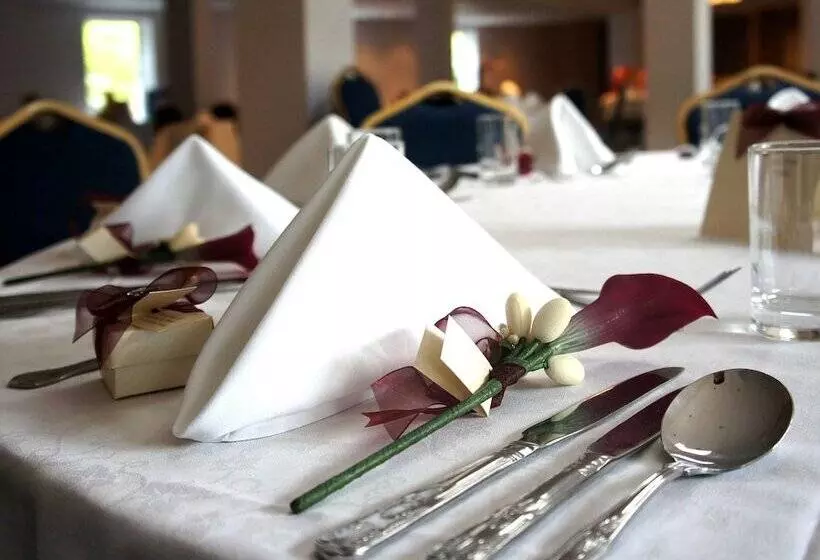 Fotos del hotel The Edgbaston Palace:  8