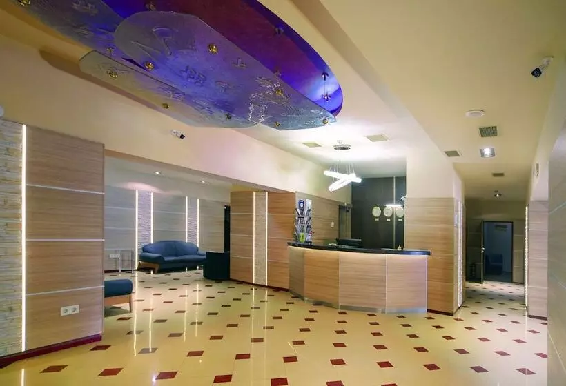 Fotos del hotel Akord:  3