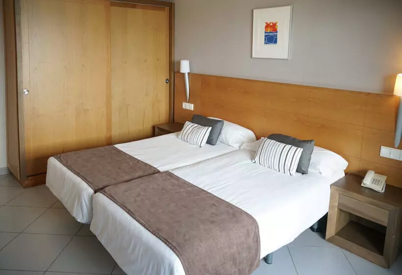 Fotos del hotel Ohtels Campo De Gibraltar:  3