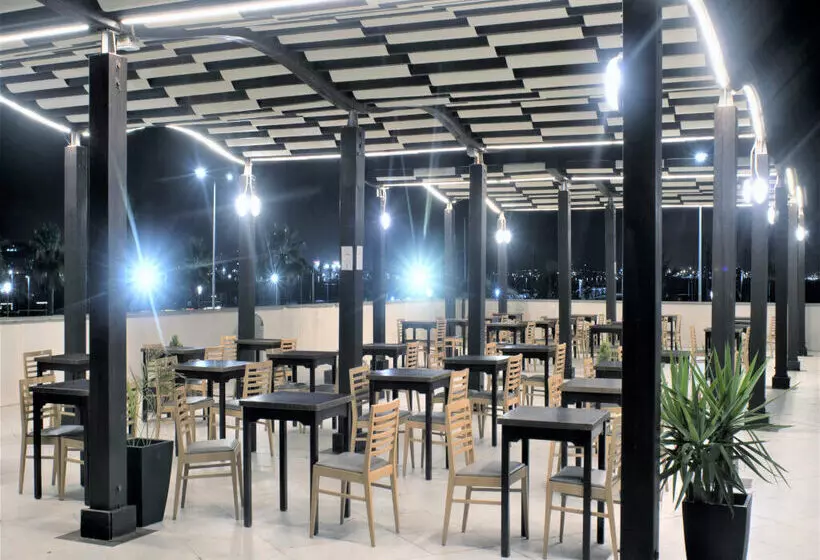 Fotos del hotel Ohtels Campo De Gibraltar:  29