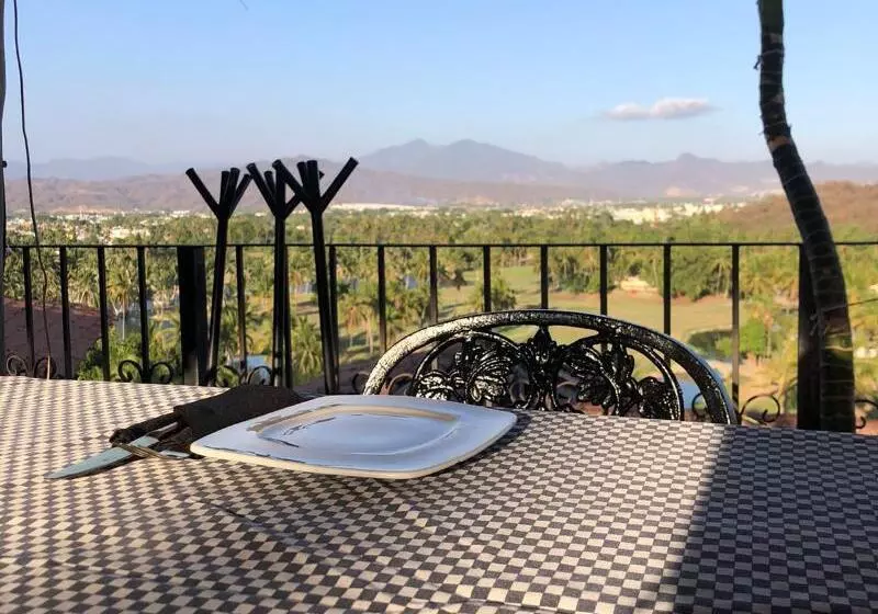 Fotos del hotel Plaza Tucanes:  25