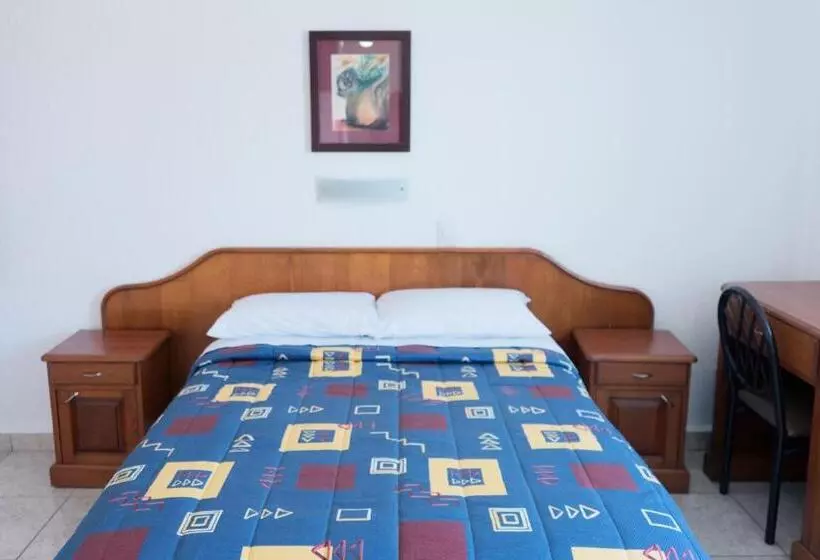 Fotos del hotel Qualitel Plus:  12