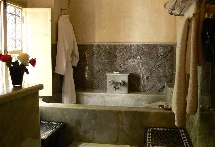 Fotos del hotel Riad El Mezouar:  9