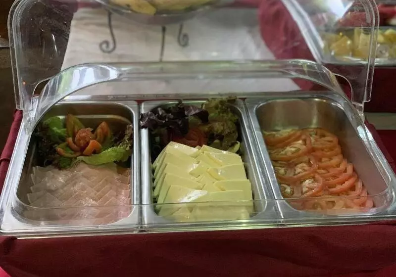 Fotos del hotel Arenal Volcano Inn:  2