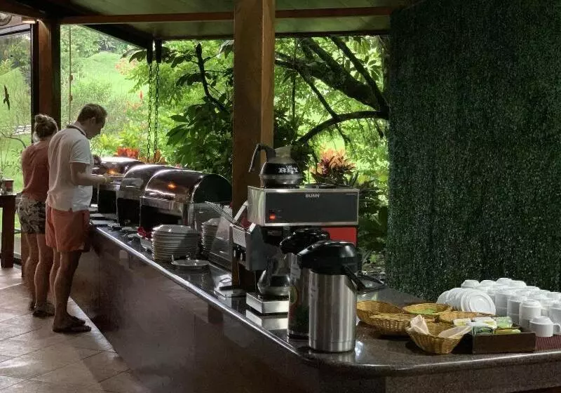 Fotos del hotel Arenal Volcano Inn:  3