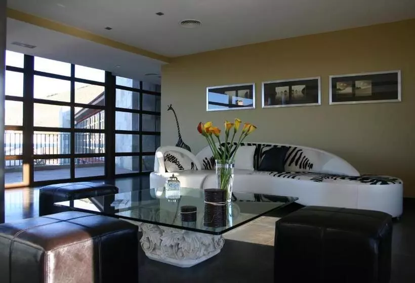 Fotos del hotel Rusticae  Villa Nazules:  9