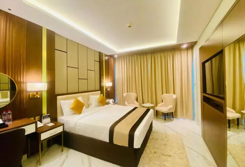 Golden Tulip Deira