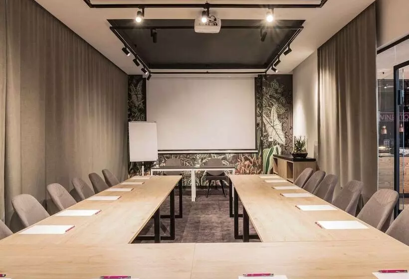 Fotos del hotel Ibis Styles Kraków East:  10