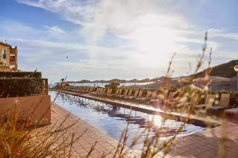 Fotos del hotel Zafiro Park Cala Mesquida:  16