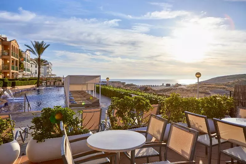 Fotos del hotel Zafiro Park Cala Mesquida:  7