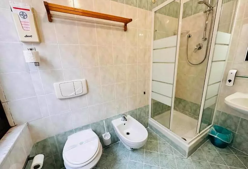 Fotos del hotel Galata:  12