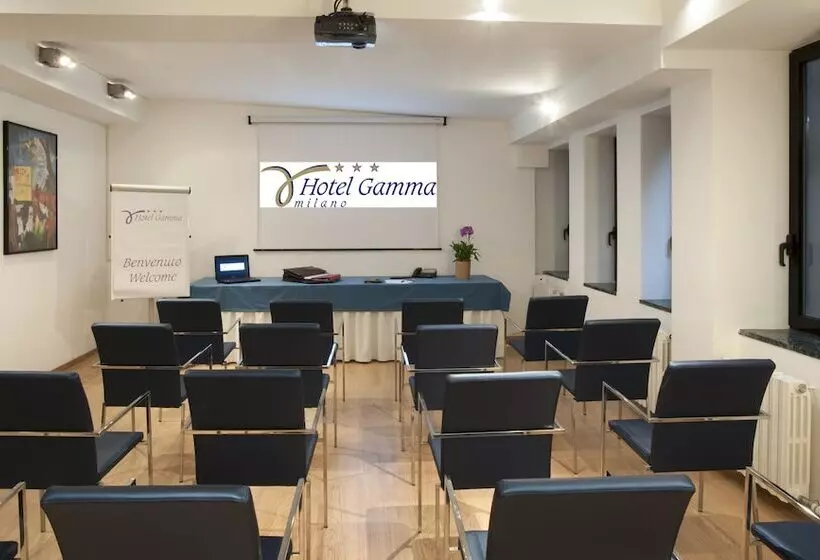 Fotos del hotel Gamma:  15