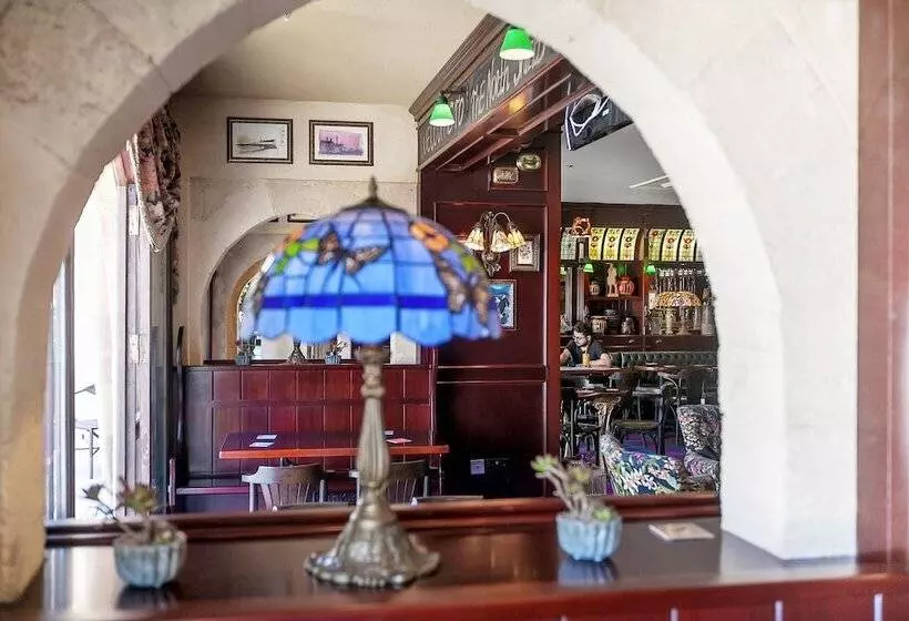 Fotos del hotel Le Chateau Lambousa:  16