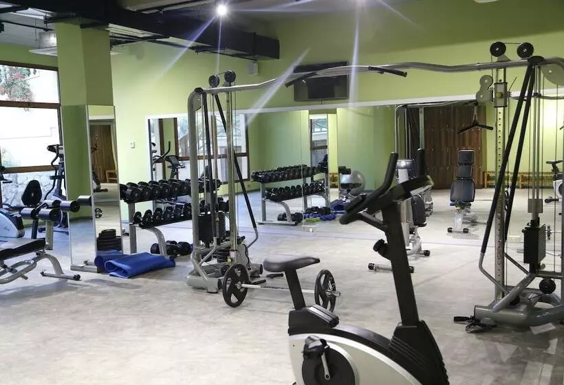 Fotos del hotel Le Chateau Lambousa:  5