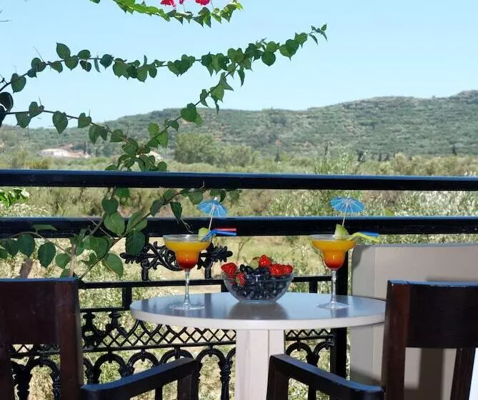 Fotos del hotel Letsos:  7