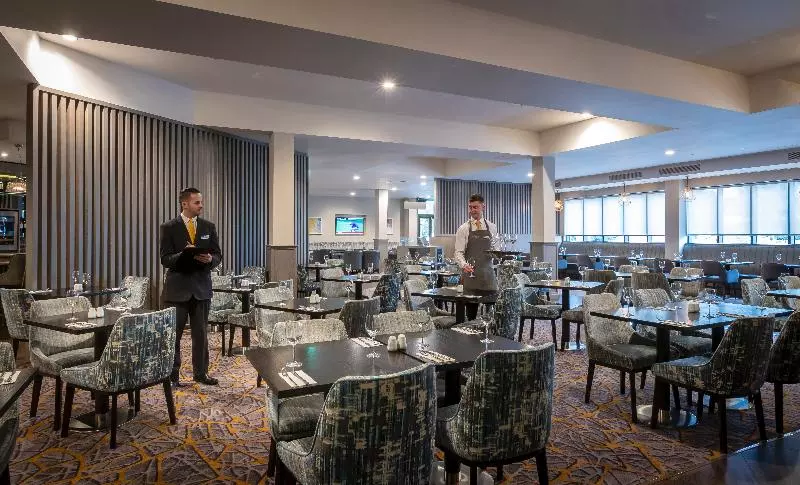 Fotos del hotel Maldron Hotel Sandy Road Galway:  2