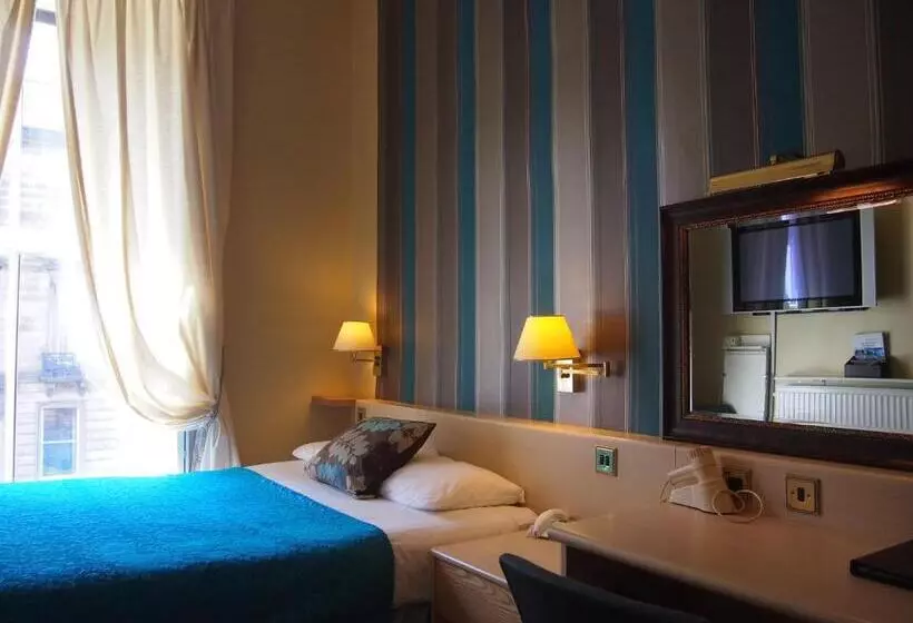 Fotos del hotel Thistle:  8