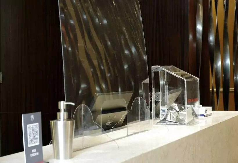 Fotos del hotel 725 Continental:  25