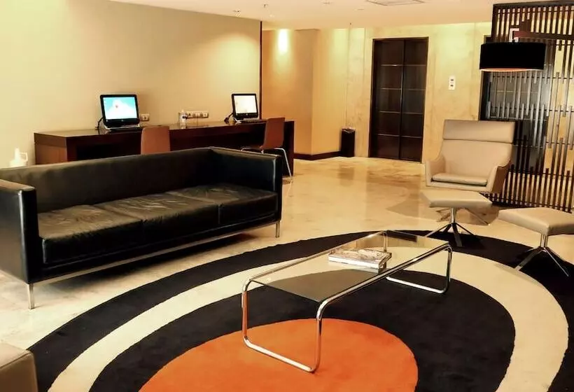 Fotos del hotel 725 Continental:  13