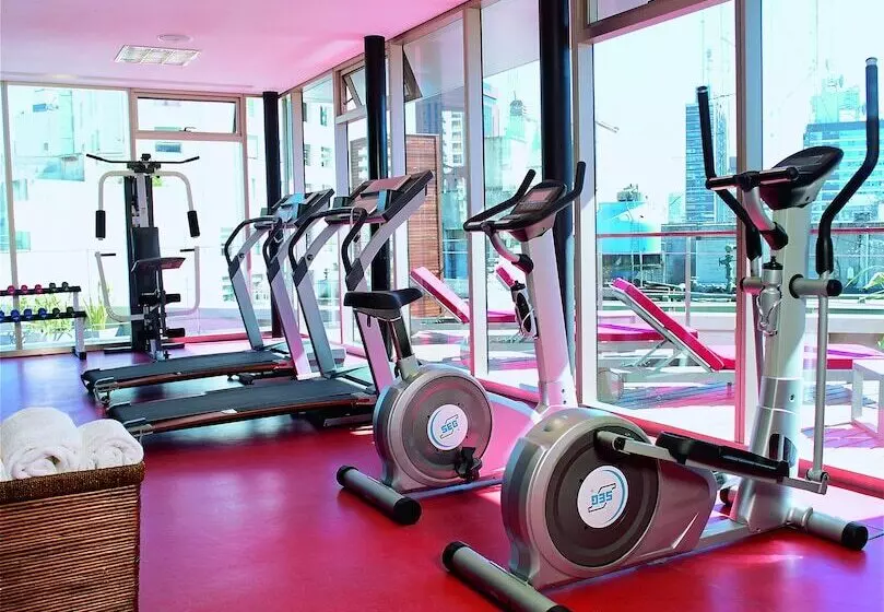 Fotos del hotel 725 Continental:  4