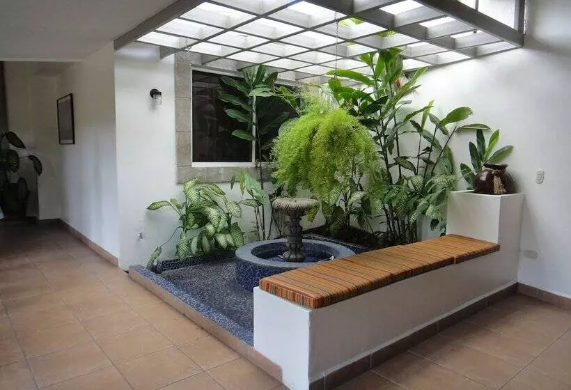 Fotos del hotel El Almendro:  23