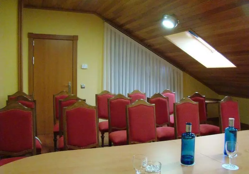 Fotos del hotel Ii Castillas ávila:  11