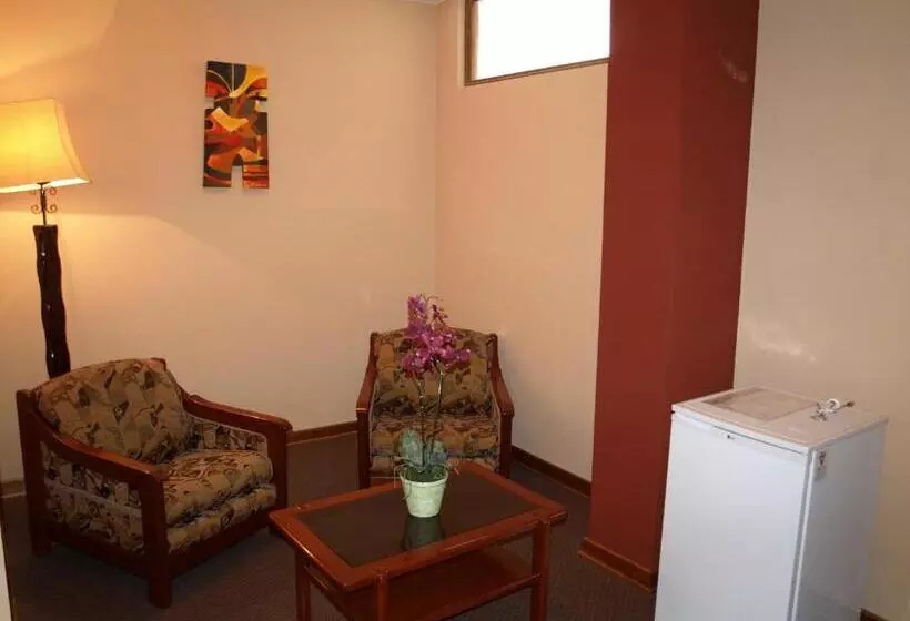 Fotos del hotel Qelqatani:  2