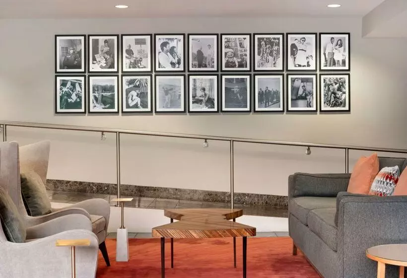 Fotos del hotel The American  Atlanta Downtowna Doubletree By Hilton:  3