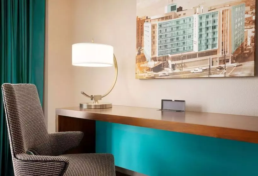 Fotos del hotel The American  Atlanta Downtowna Doubletree By Hilton:  21