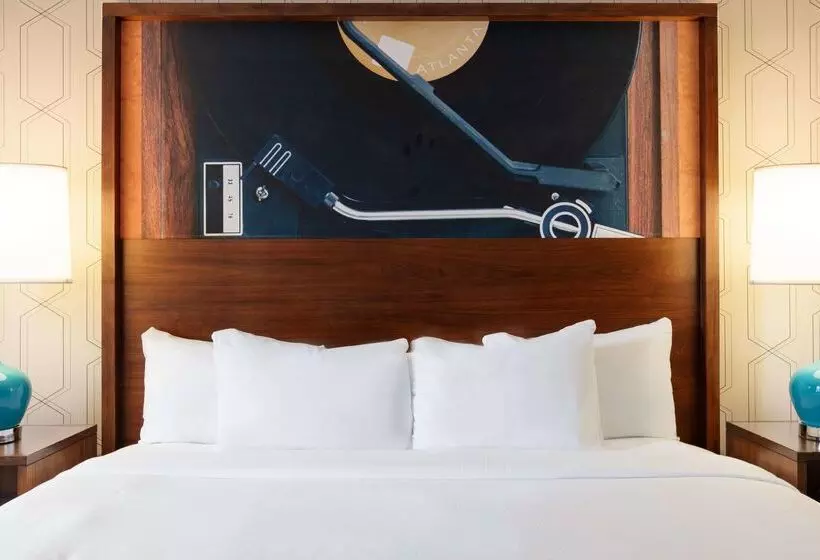 Fotos del hotel The American  Atlanta Downtowna Doubletree By Hilton:  11