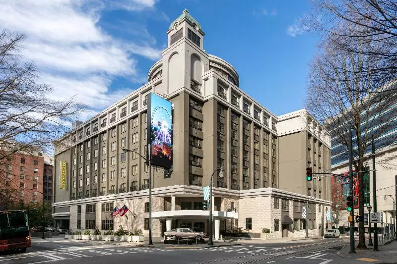 The American  Atlanta Downtowna Doubletree By Hilton