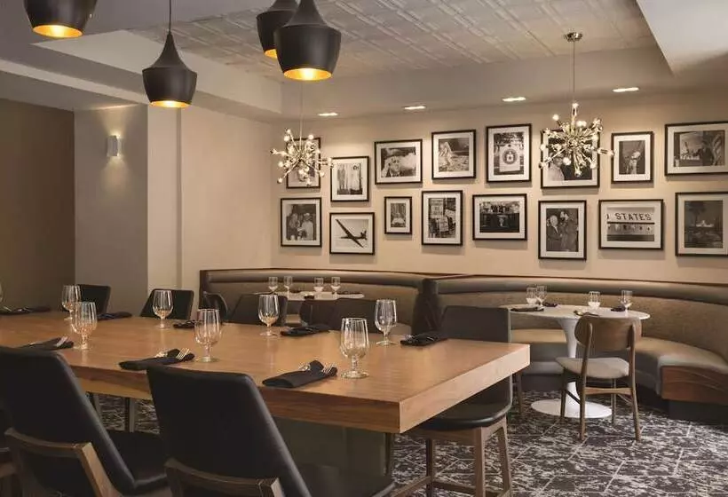 Fotos del hotel The American  Atlanta Downtowna Doubletree By Hilton:  16